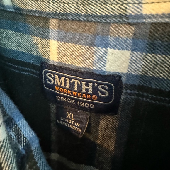 Men’s Flannel‎ Shirt Bundle (2 total) - Picture 4 of 5